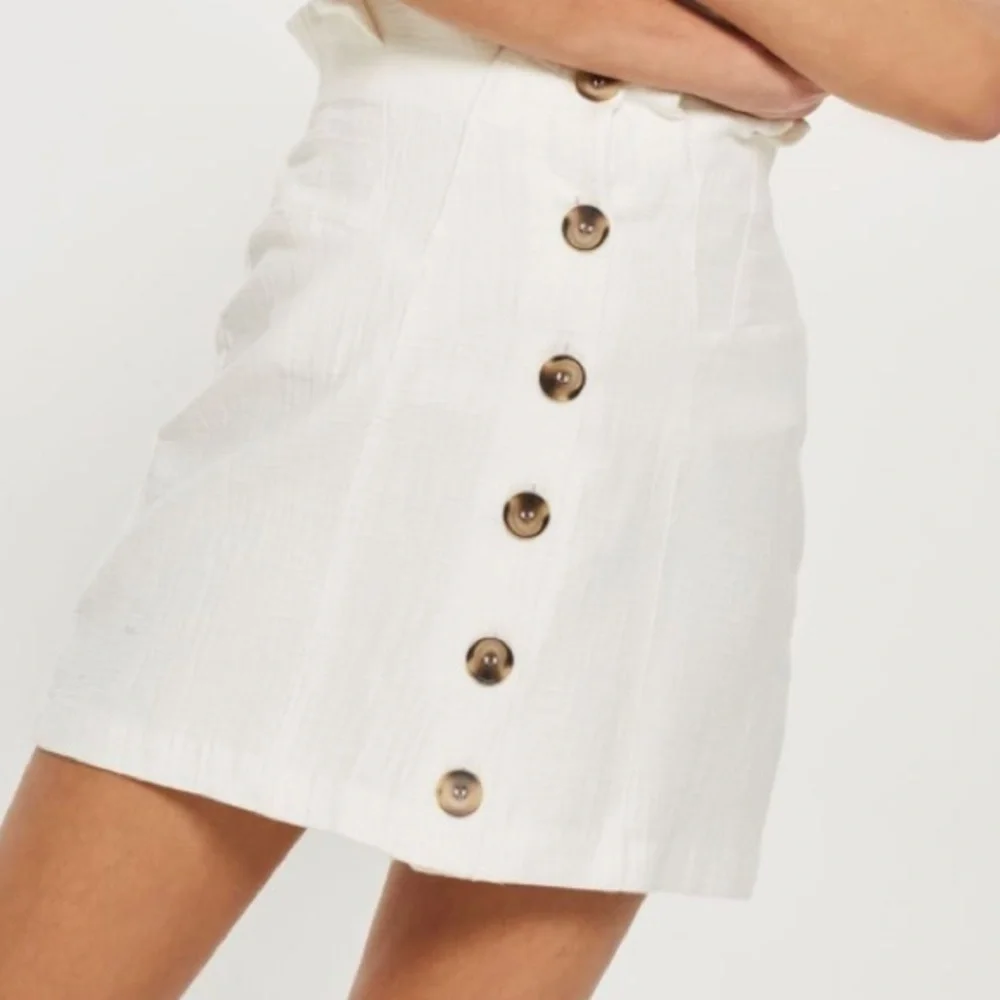 [Topshop] White Button Down Skirt